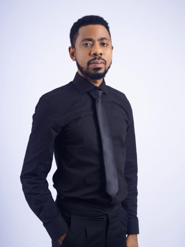 Black Classic Collar Dress Shirt